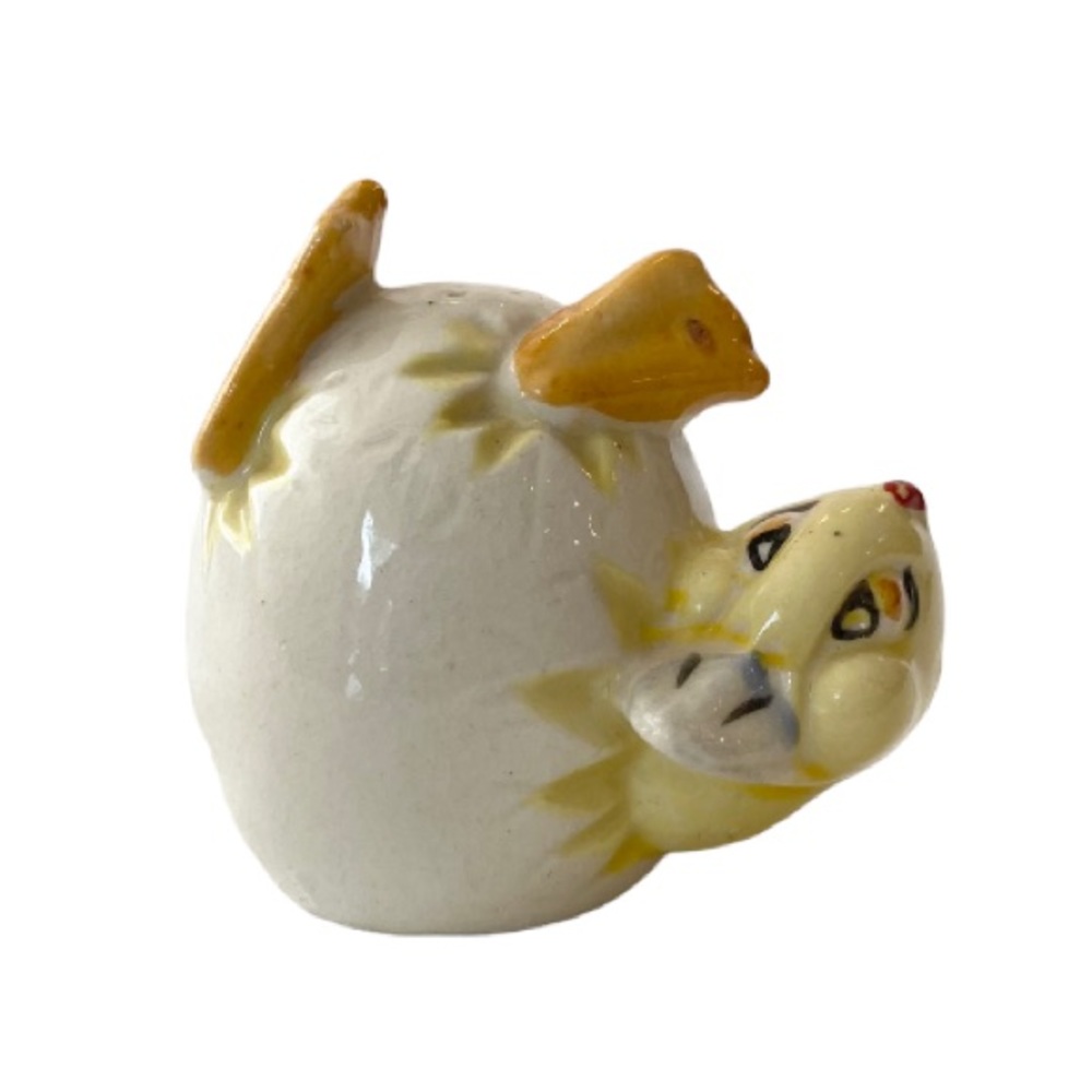 Vintage Shafford Japan Hatching Chicks Breaking Out of Egg Salt Shaker